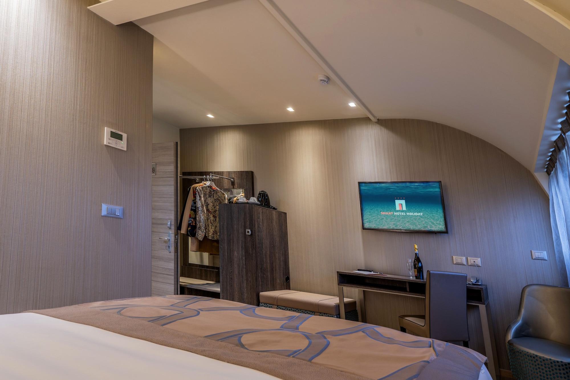 Smart Hotel Holiday Mestre Eksteriør billede