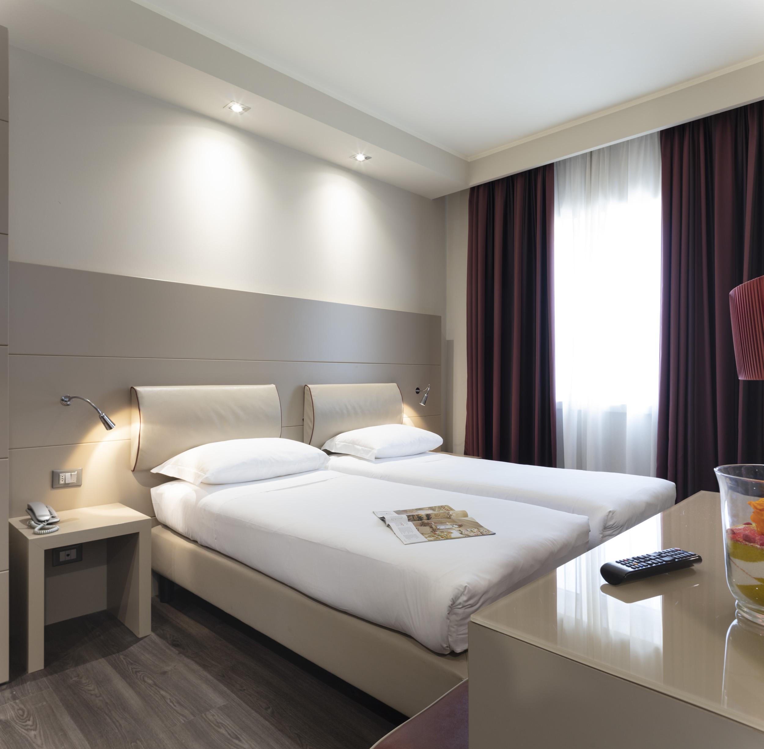 Smart Hotel Holiday Mestre Eksteriør billede