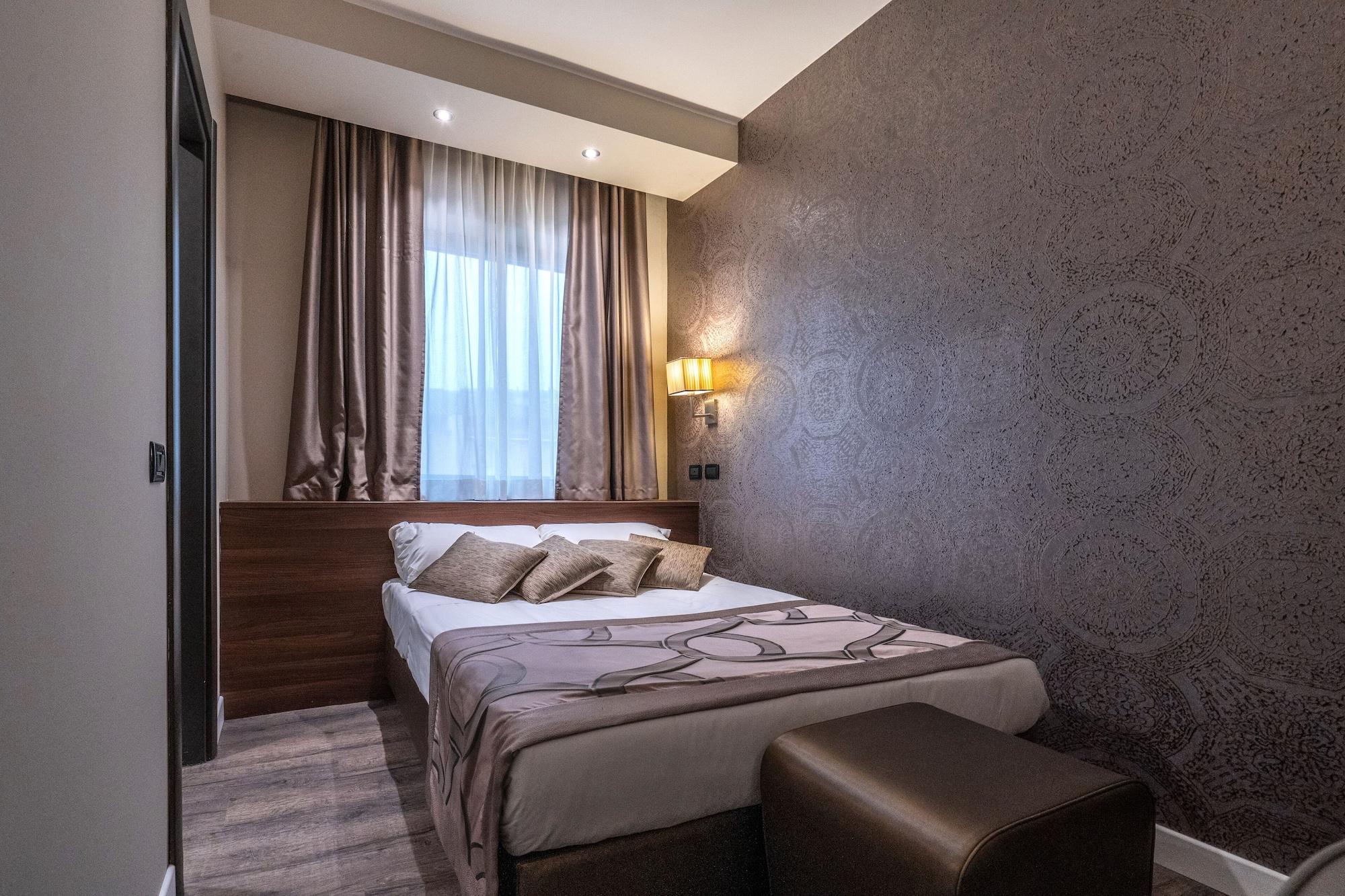 Smart Hotel Holiday Mestre Eksteriør billede