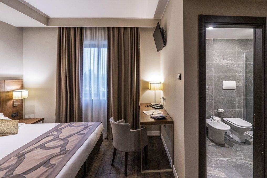 Smart Hotel Holiday Mestre Eksteriør billede
