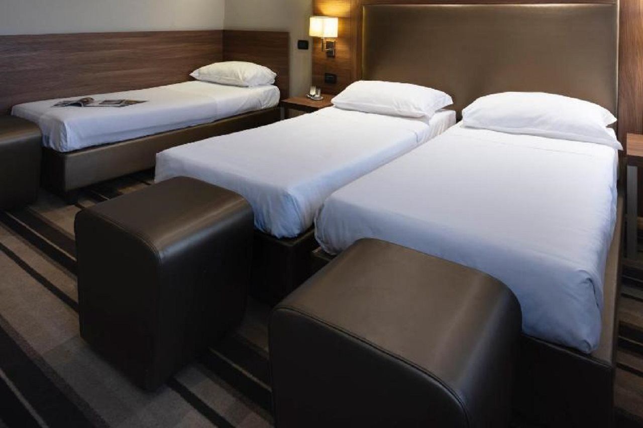 Smart Hotel Holiday Mestre Eksteriør billede